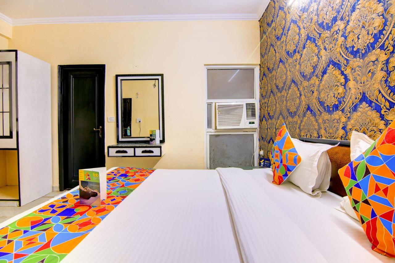 FabHotel Le Heritage Delhi  Buitenkant foto